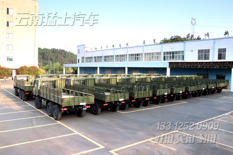 东风卡车出口,EQ2102G,东风六驱卡车,越野卡车,东风经典车型,3.5吨货车