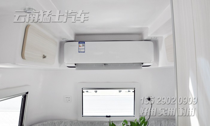 拖挂房车,德国爱科底盘,撞击式刹车,房车定制,环保旅居车,可上户的家用房车,进口房车底盘