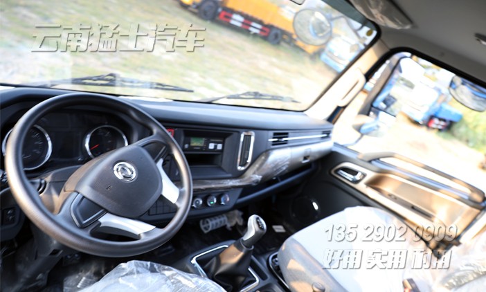 东风牵引头教练车,平头教练车,牵引半挂车驾照,A2驾照考试车,4*2考场拖头