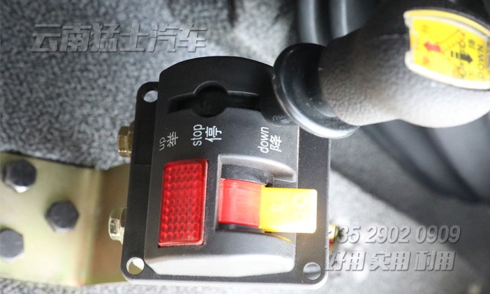东风4*2自卸车,出口型自卸车,自卸车改装厂家,9吨自卸车,自卸车配置报价,东风海外出口车型
