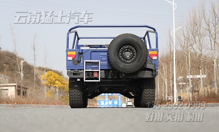 东风猛士,猛士检阅车,猛士敞篷车,全地形越野车,高机动越野车,越野载货汽车