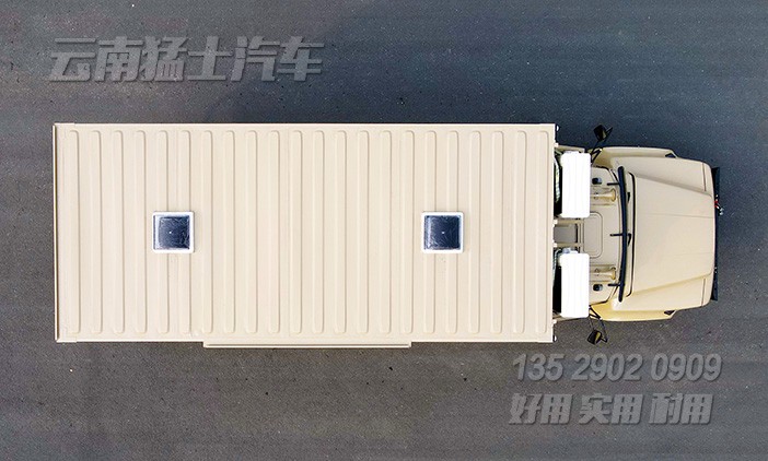 EQ2100越野厢卡,东风6*6厢式车,六驱尖头卡车,多用途越野专用车,户外移动办公车,移动方舱车,野外露营车,瓦楞板厢式车