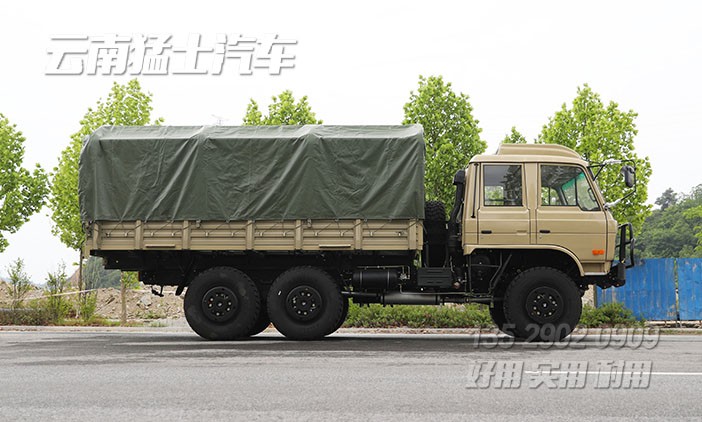 EQ2102N,东风双排卡车,东风153高配,3.5吨柴油运输车,全驱越野卡车,平头双排越野车