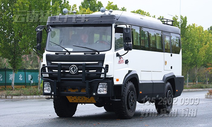 四驱客车,越野客车,23座客车,村村通,矿区通勤车,高底盘客车,观光车