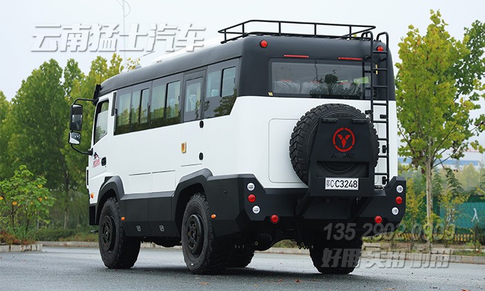 四驱客车,越野客车,23座客车,村村通,矿区通勤车,高底盘客车,观光车