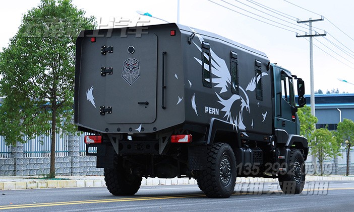 移动厢客,舱客车,10座方舱车,移动方舱车,四驱越野专用车,多功能厢客