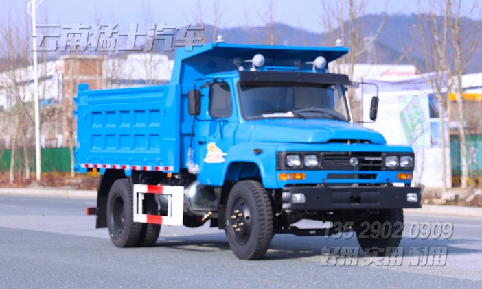 东风尖头自卸,小排量翻斗车