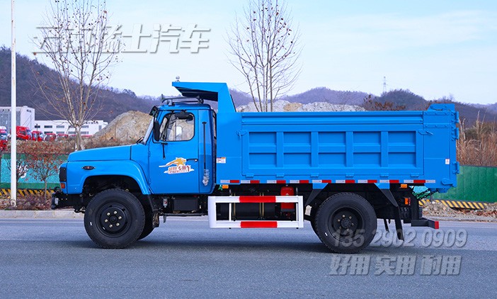 东风尖头自卸,小排量翻斗车