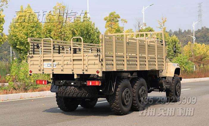 EQ2100,六驱越野卡车,3.5吨全驱货车,出口越野货车,东风6*6