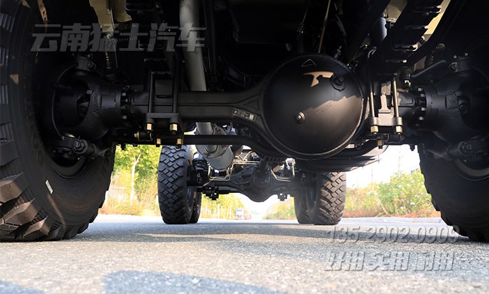 EQ2100,六驱越野卡车,3.5吨全驱货车,出口越野货车,东风6*6