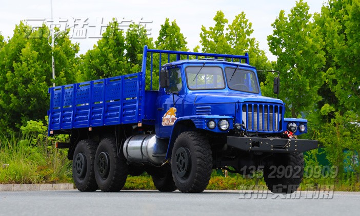 东风6*6,EQ2100,长头越野卡车,平板载货汽车,4.8米货箱