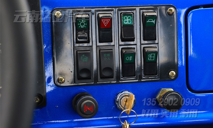 东风6*6,EQ2100,长头越野卡车,平板载货汽车,4.8米货箱