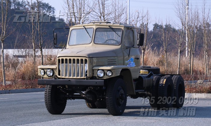 升级款EQ2082,六驱后八轮,长头后双胎,6×6尖头,越野专用车底盘,底盘改装