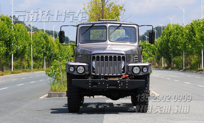东风经典卡车,EQ2082E6DJ,全驱越野底盘,老东风尖头,长头六驱卡车,底盘改装