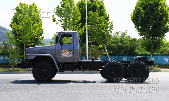 东风经典卡车,EQ2082E6DJ,全驱越野底盘,老东风尖头,长头六驱卡车,底盘改装