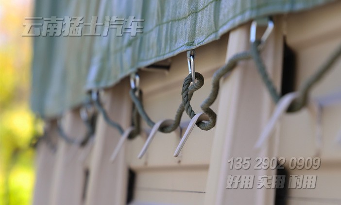 平头2082,升级款2082,全驱越野卡车,粮食蔬菜运输车,人员运输车,带雨布的越野卡车
